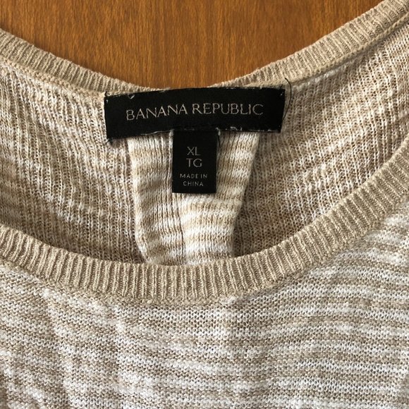 Banana Republic Tank - Picture 2 of 3